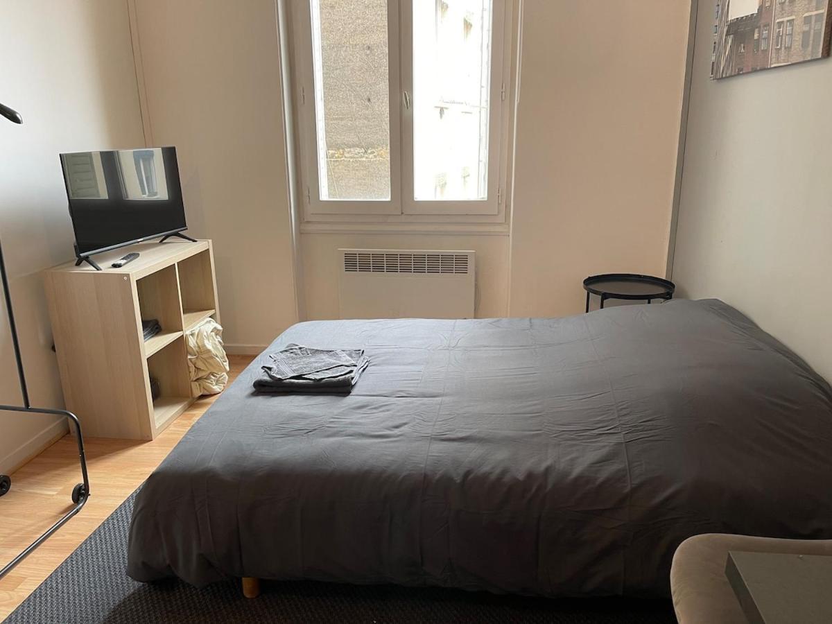 Studio Hotel Villeurbanne Centre Zewnętrze zdjęcie