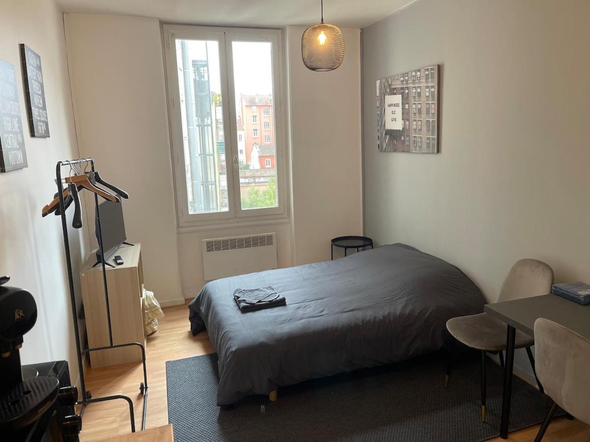Studio Hotel Villeurbanne Centre Zewnętrze zdjęcie